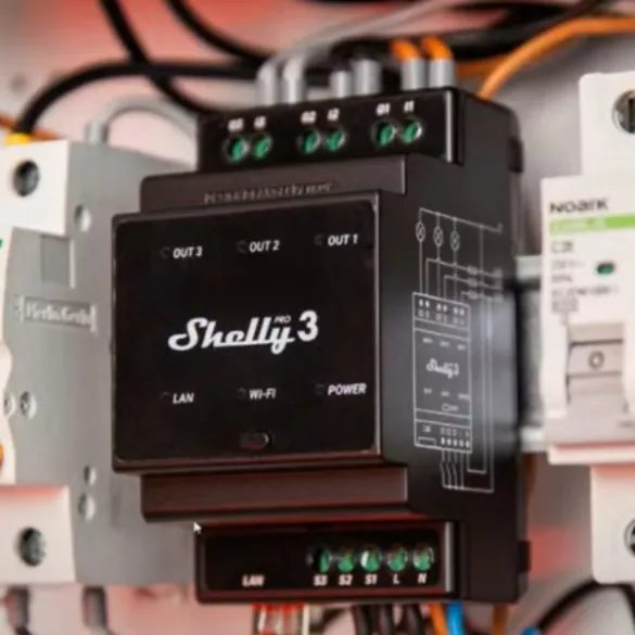 Shelly Pro 3 – három áramkörös relé, DIN, Wi-Fi, Bluetooth, Ethernet