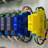 Shelly Pro RGBWW PM – LED vezérlő, DIN, Wi-Fi, Ethernet, Bluetooth