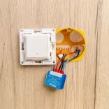 Shelly Qubino Wave 1 MINI – egy áramkörös relé, Z-Wave